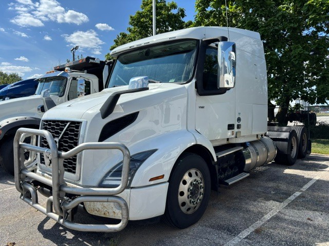 2020 Volvo VNR62T640