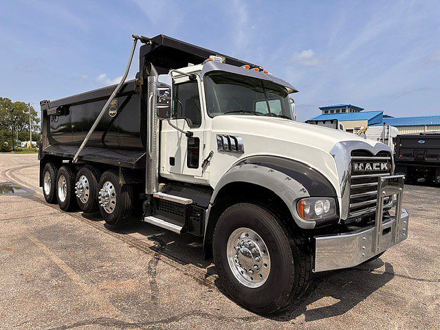 2024 Mack Granite in London, OH — photo 3