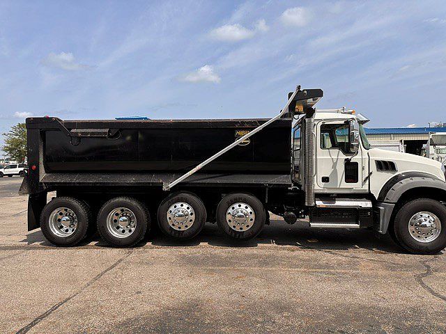 2024 Mack Granite in London, OH — photo 4