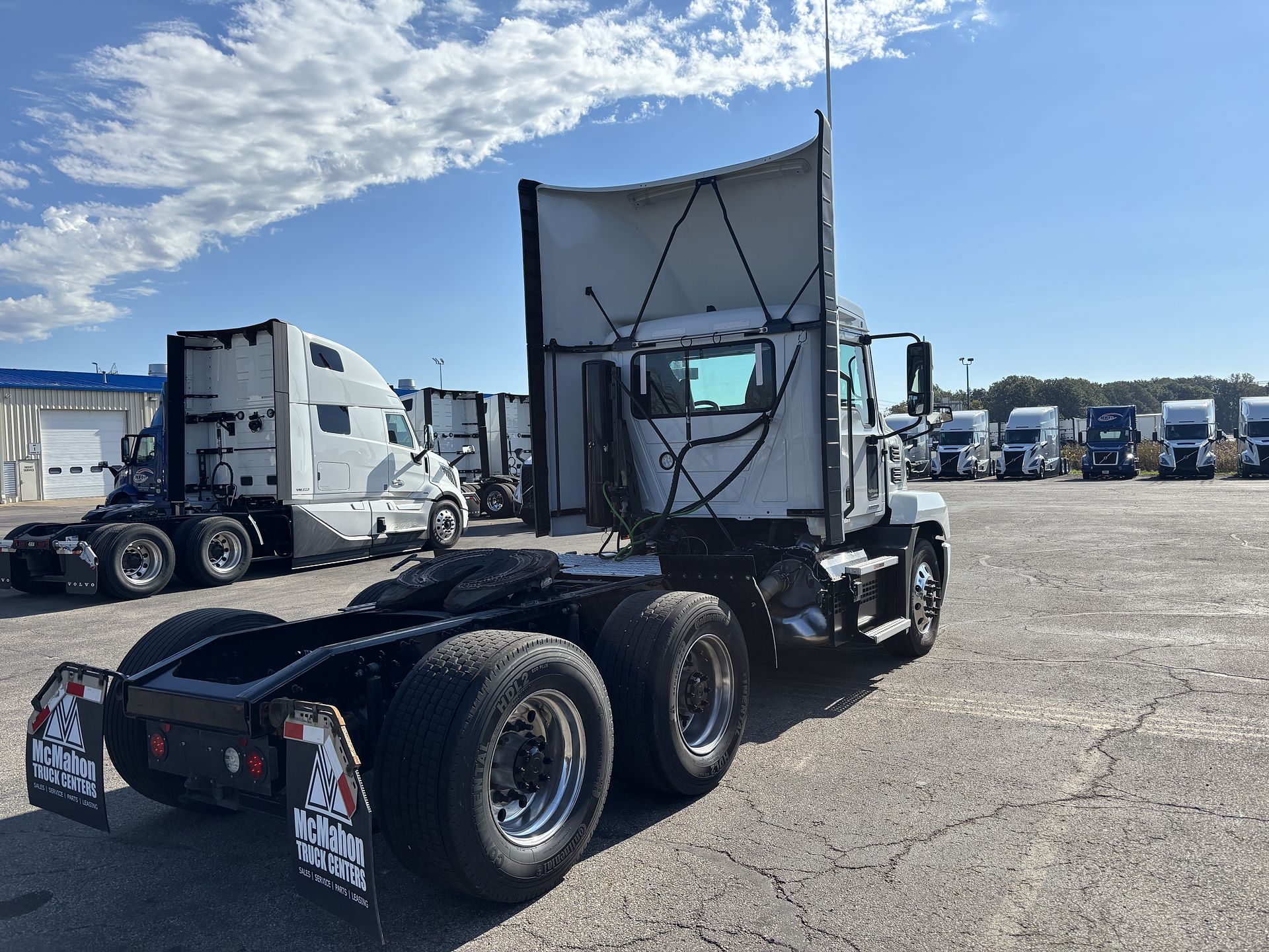 2023 Mack Anthem in London, OH — photo 5