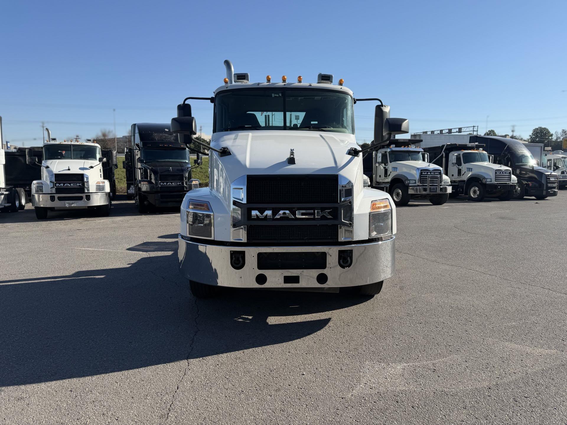 2021 Mack Anthem in La Vergne, TN — photo 6