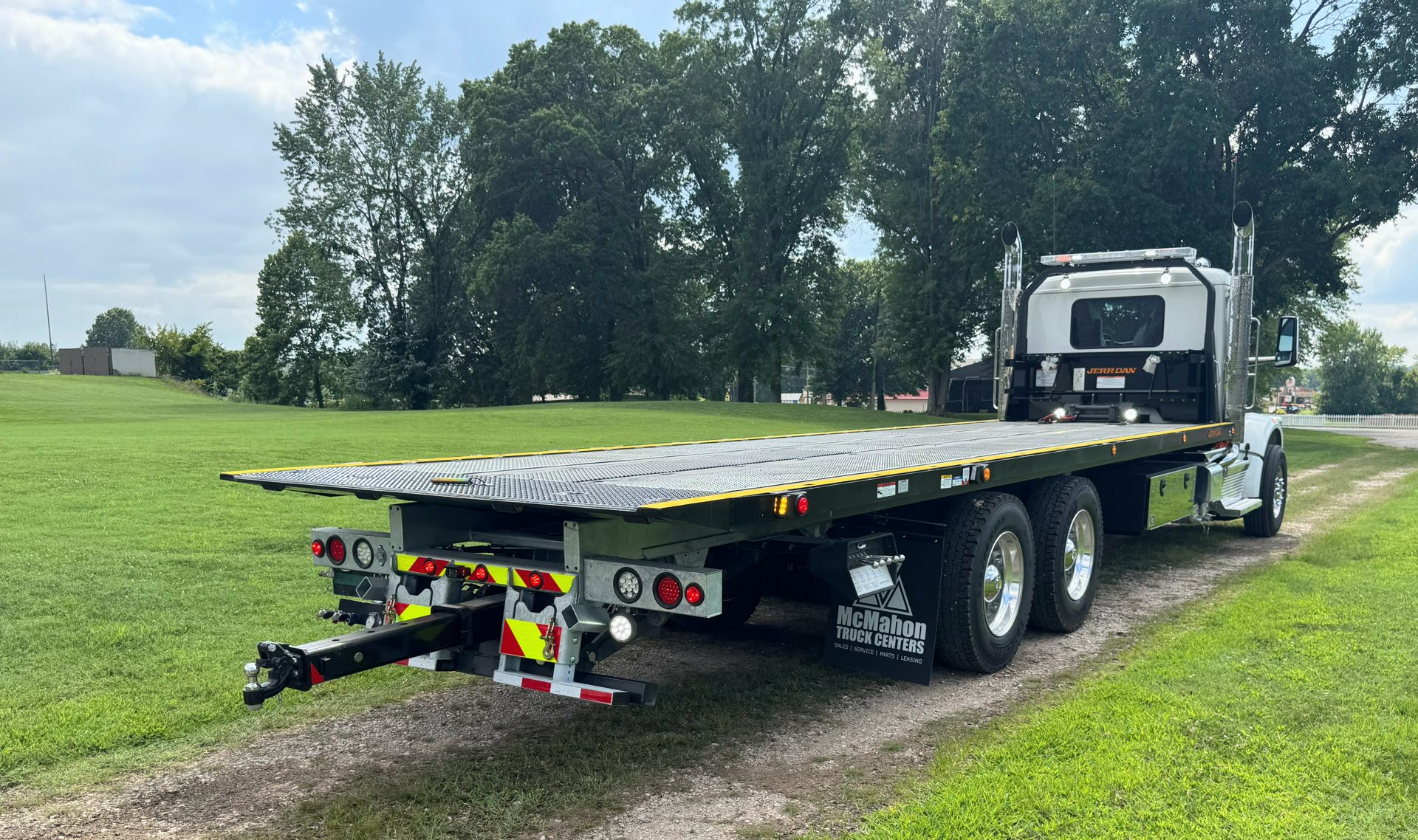 2025 Peterbilt 567 - image 5