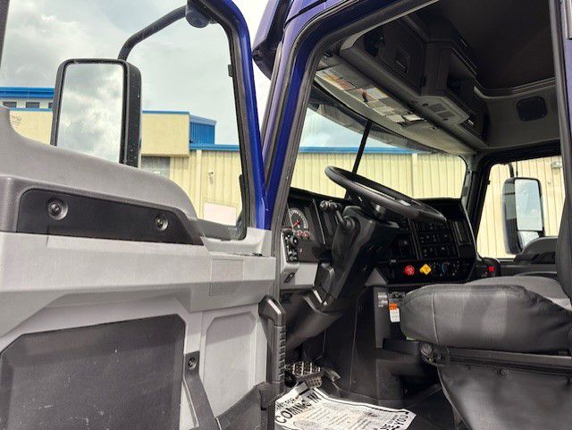 2024 Mack - image 9
