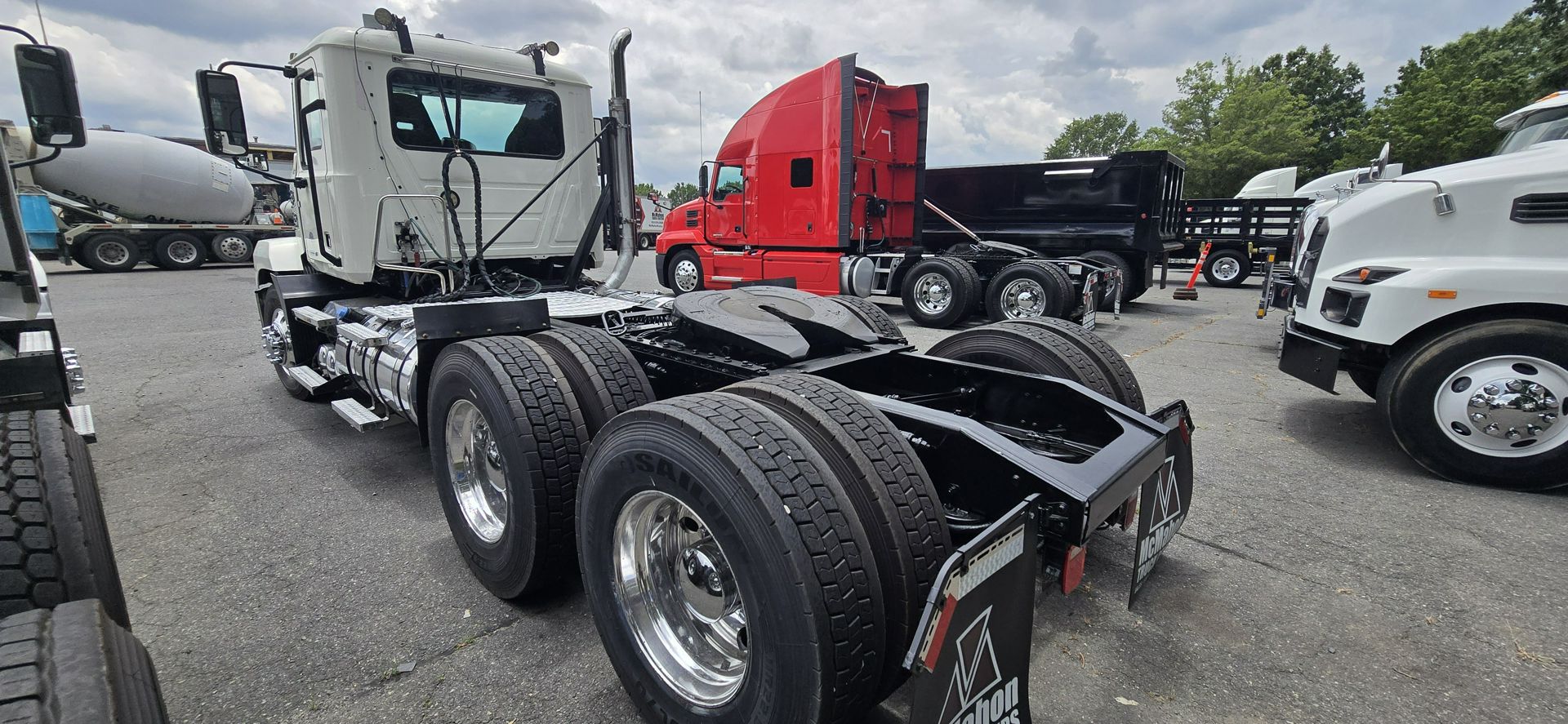 2020 Mack Anthem in Charlotte, NC — photo 5