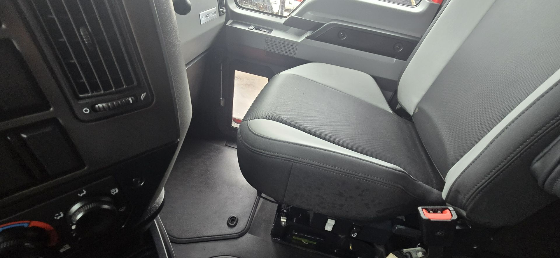 2023 Mack - image 41