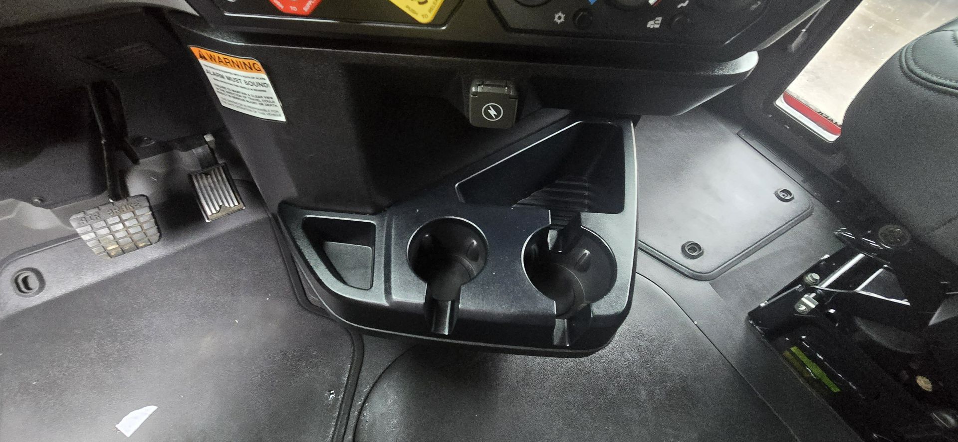 2023 Mack - image 36