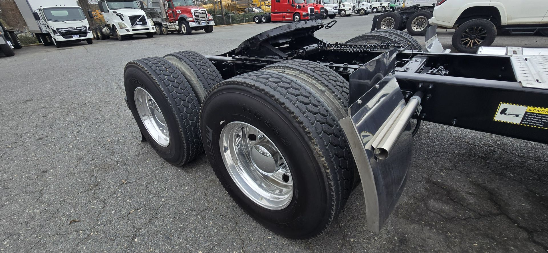 2021 Mack - image 11