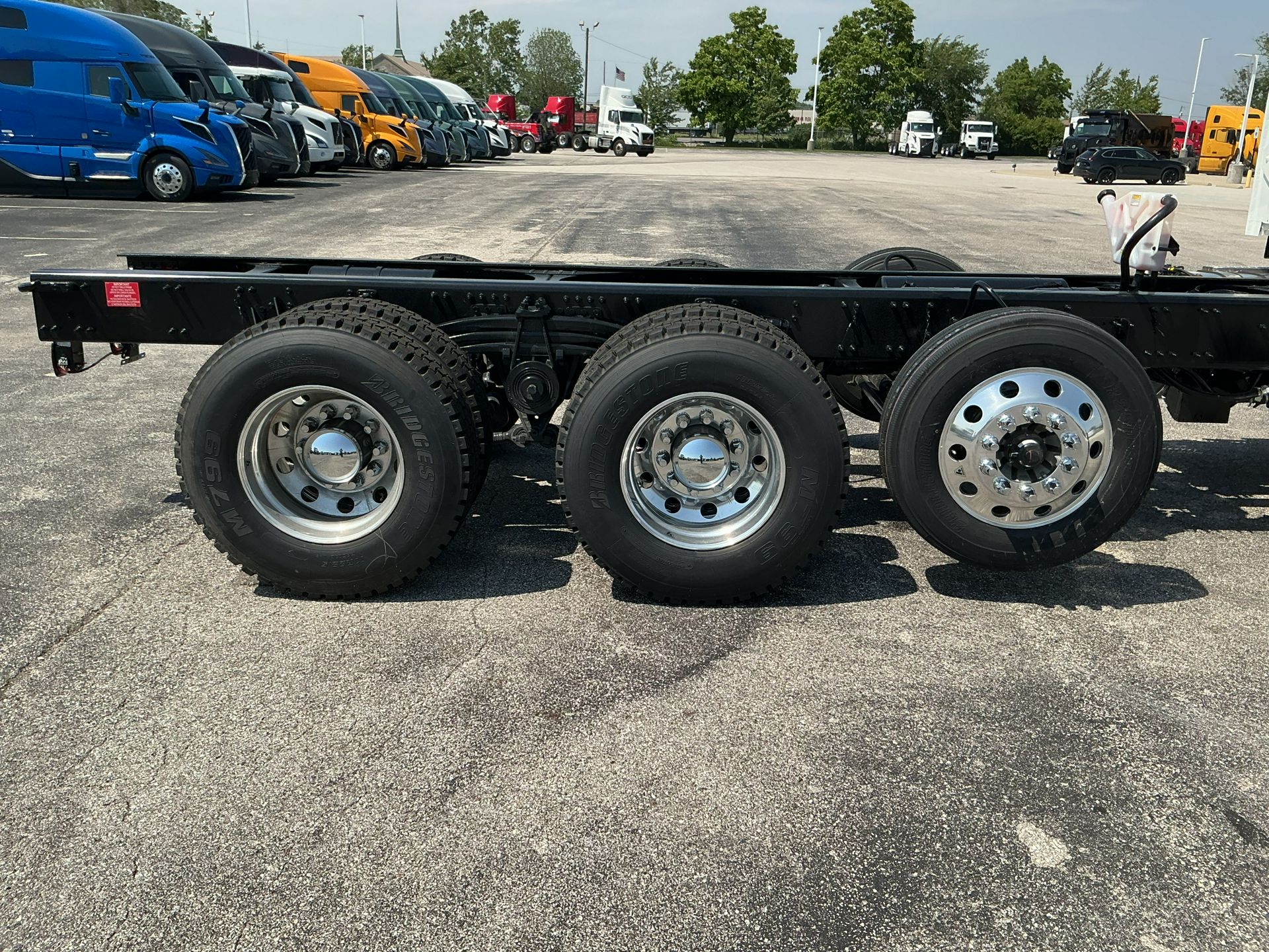 2026 Volvo - image 17