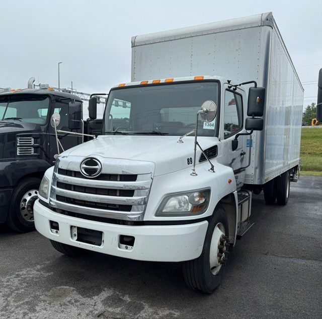 2020 Hino 268A