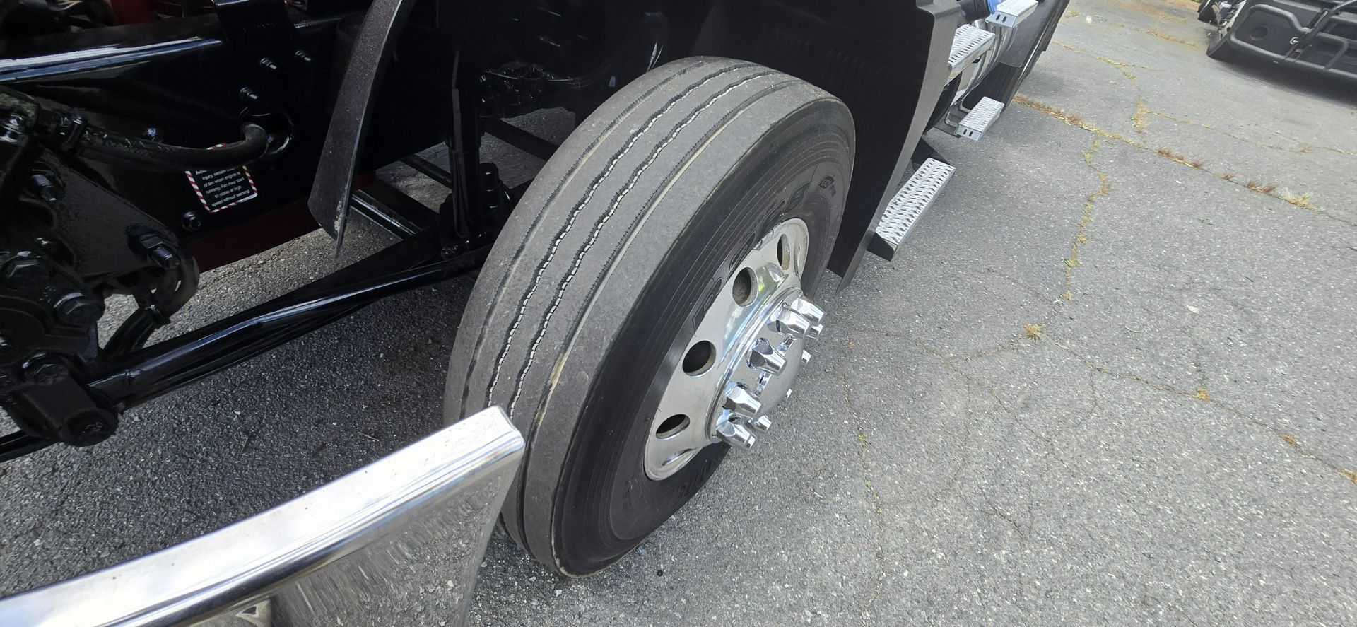 2020 Mack Anthem - image 11