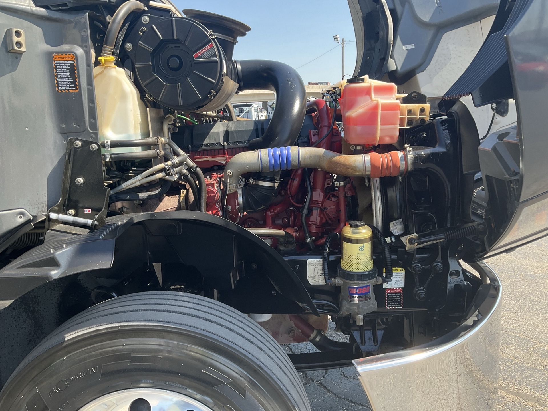 2020 Mack Anthem in Clarksville, IN — photo 15