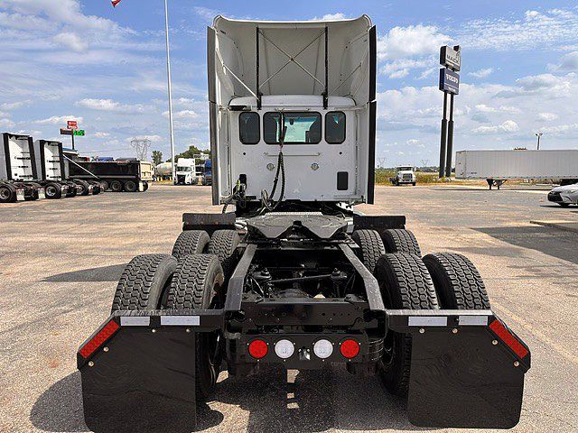 2020 Kenworth T680 in London, OH — photo 6