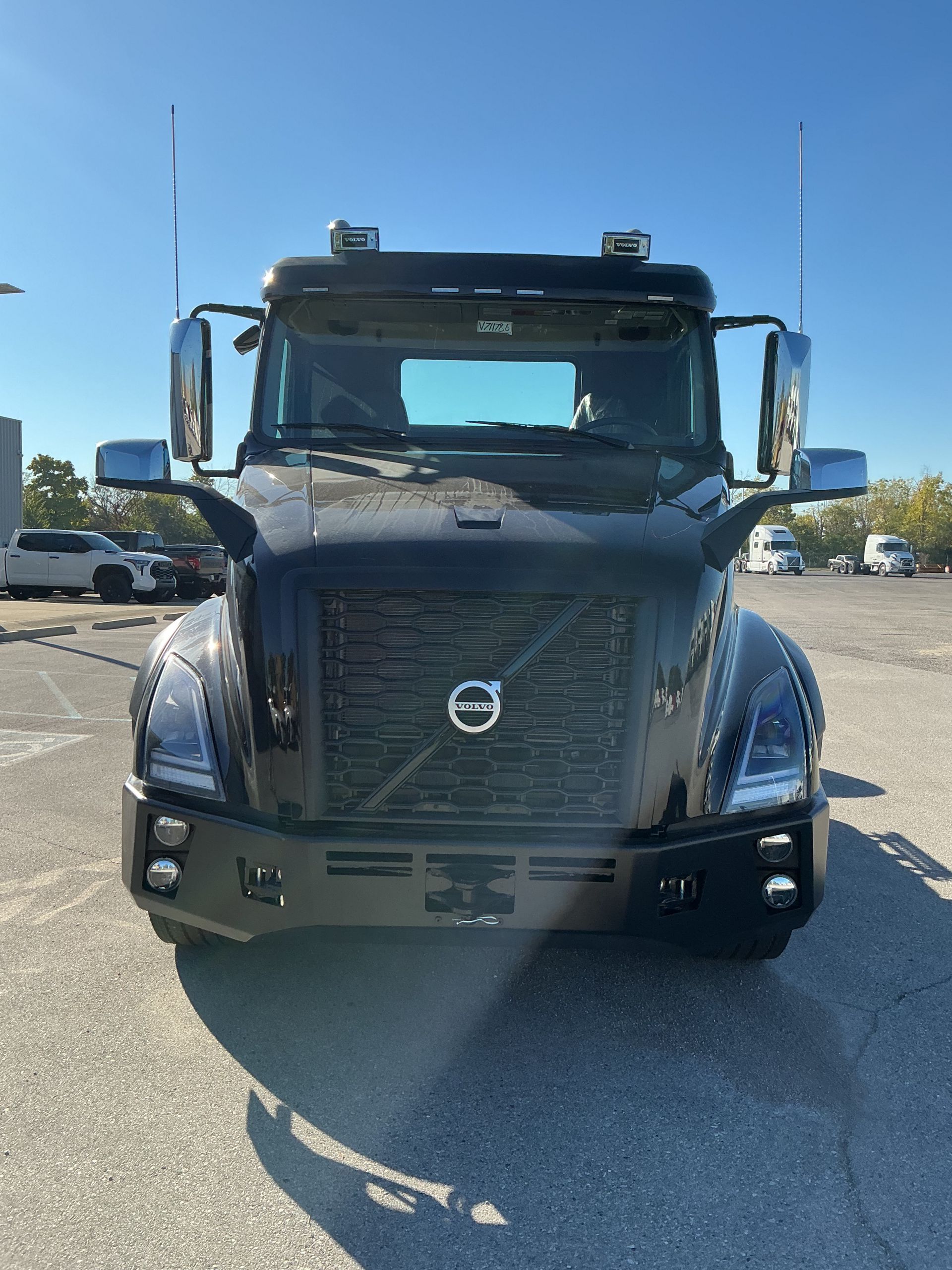 2026 Volvo - image 2