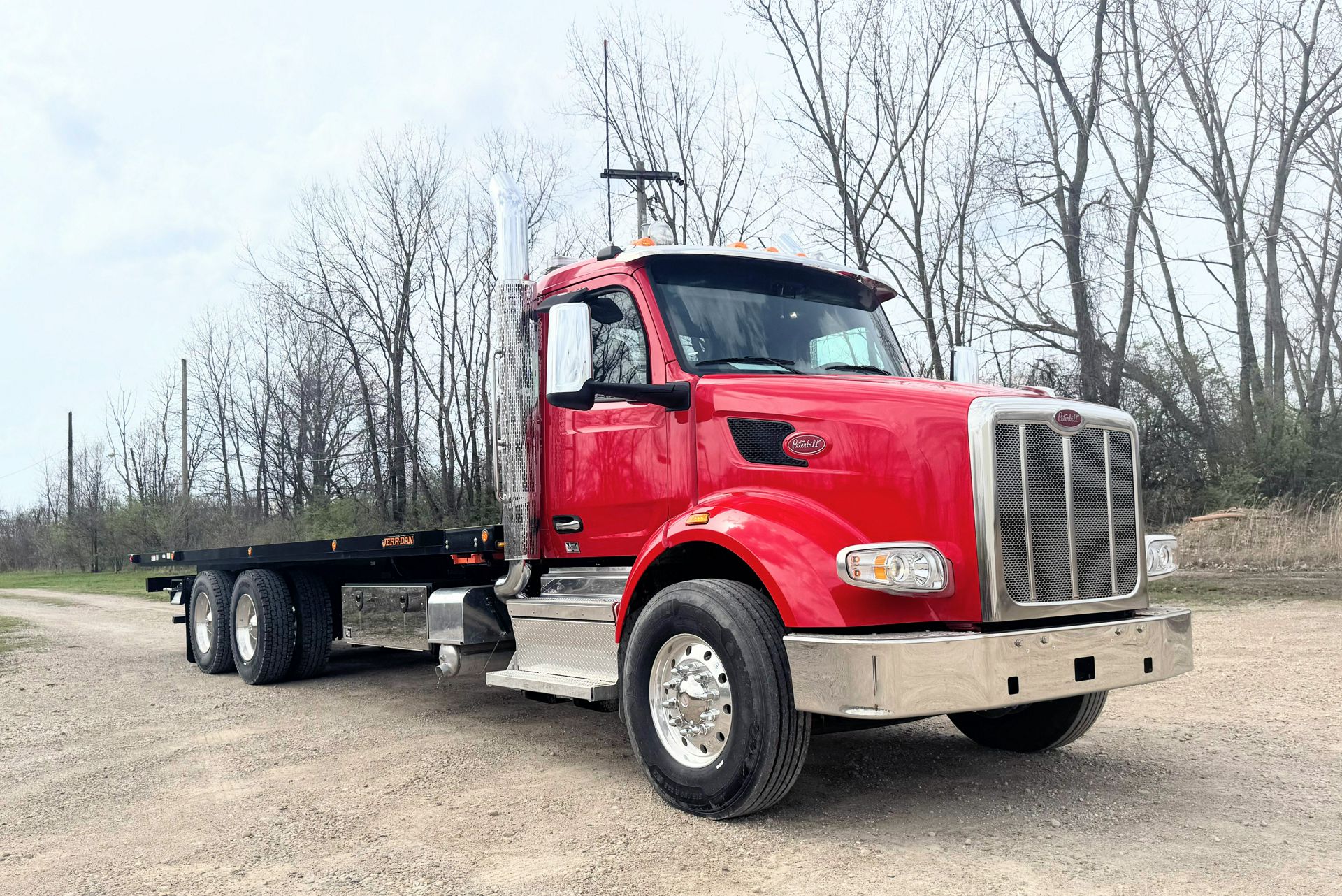 2025 Peterbilt 567 - image 2