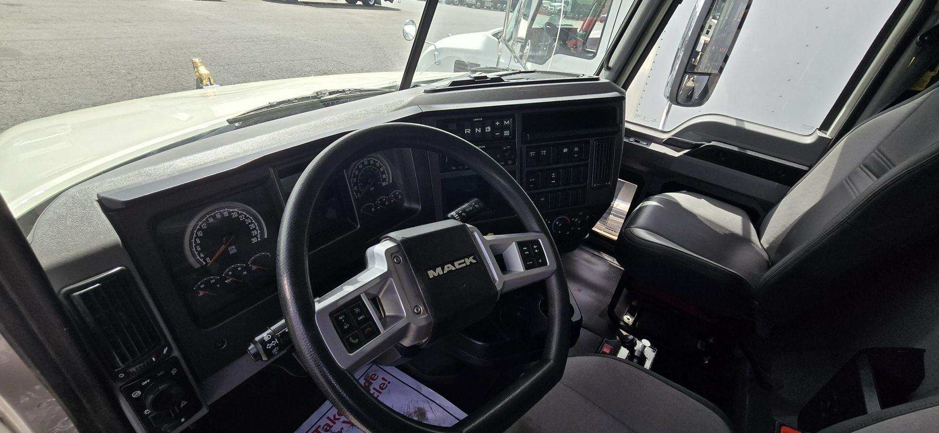 2024 Mack Granite - image 23