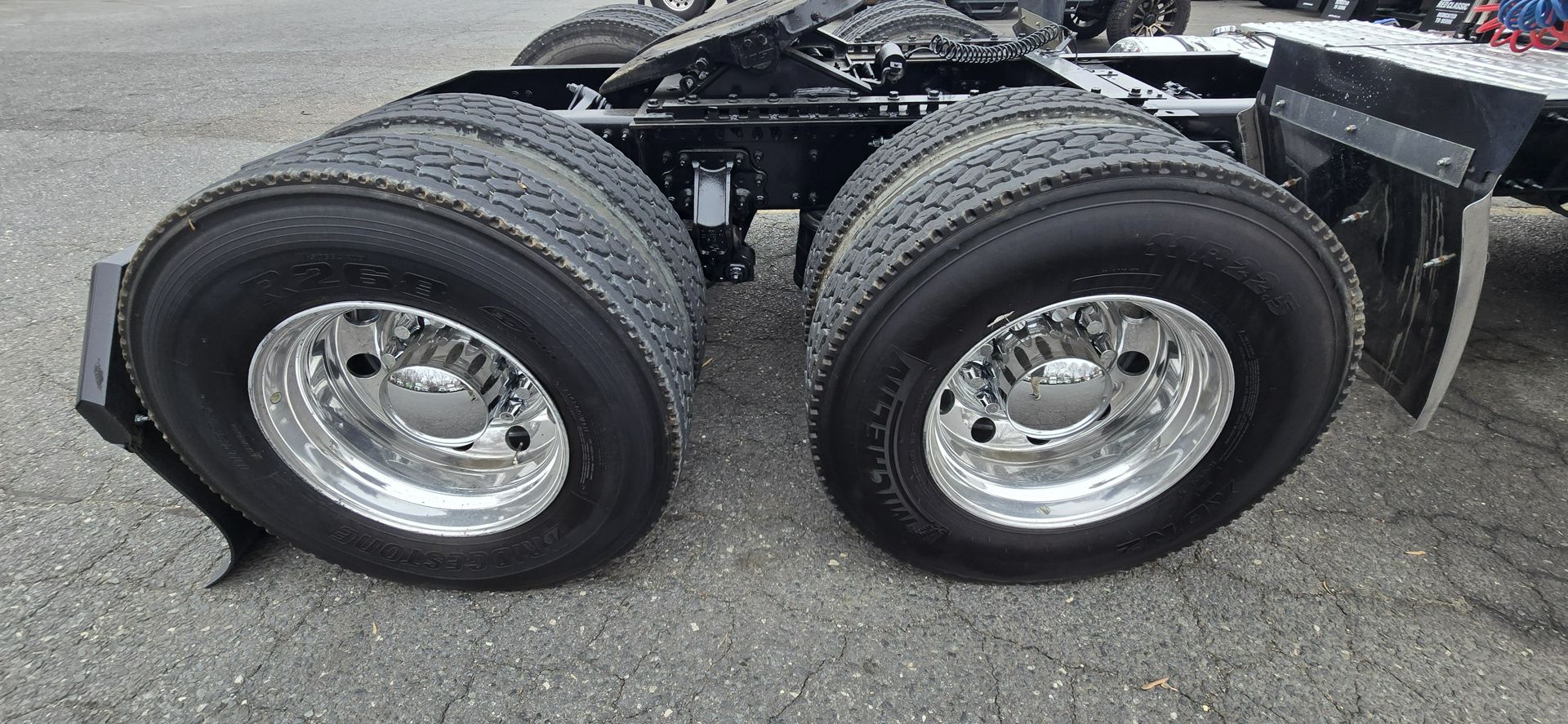 2021 Mack - image 12