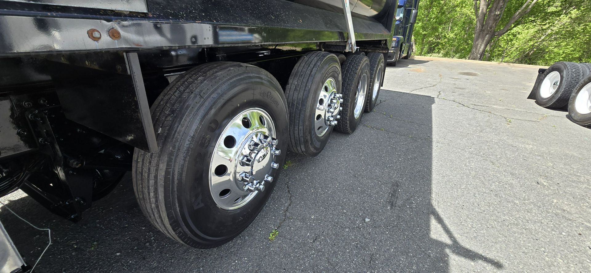 2024 Mack Granite - image 4