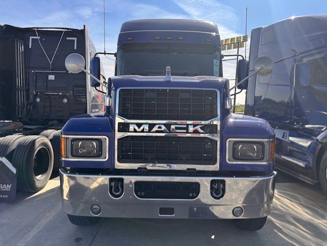 2024 Mack - image 2