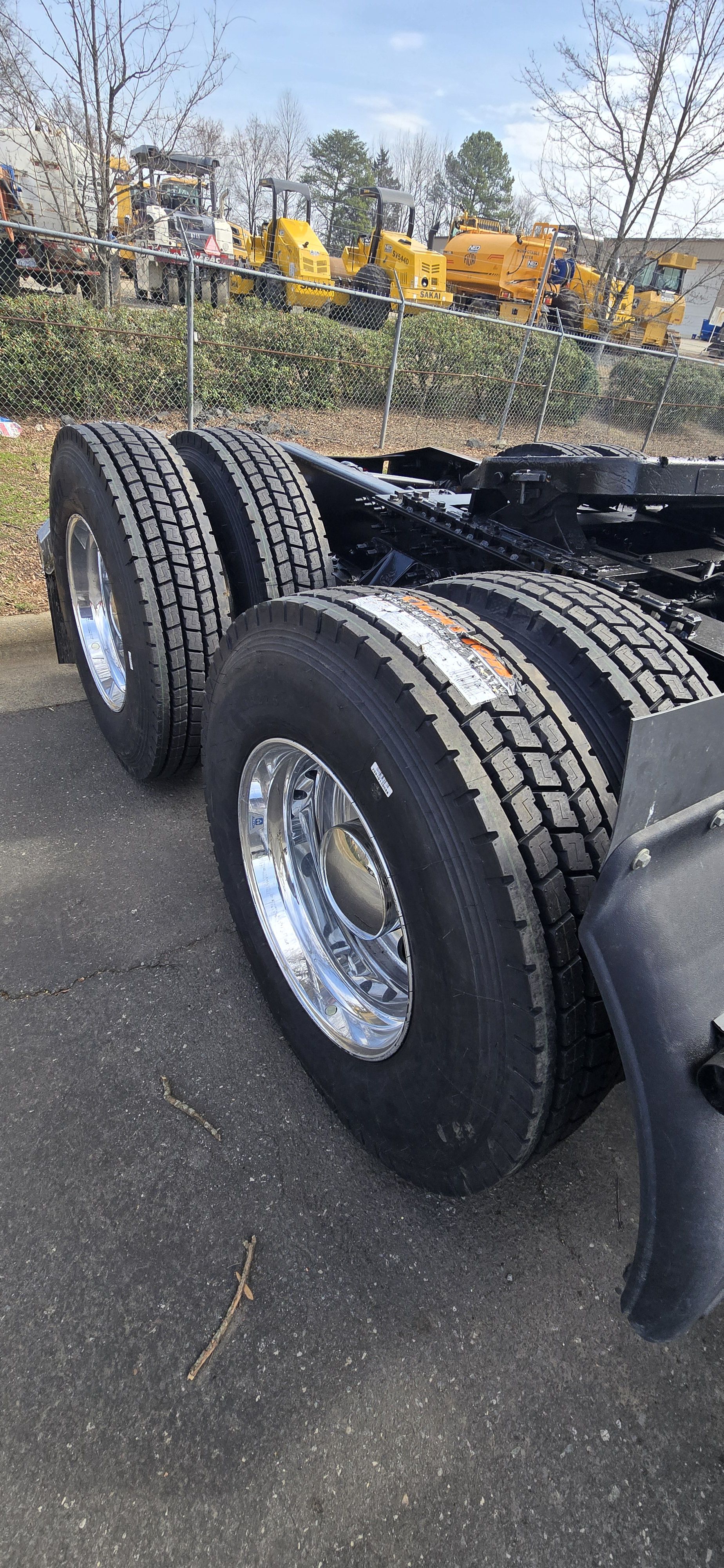 2021 Mack - image 28