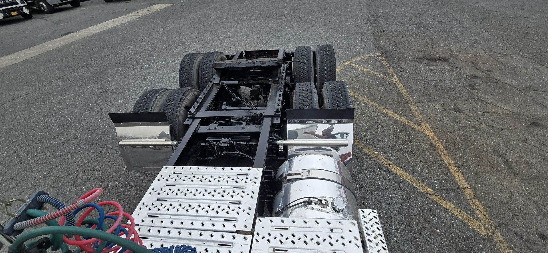 2021 Mack - image 22