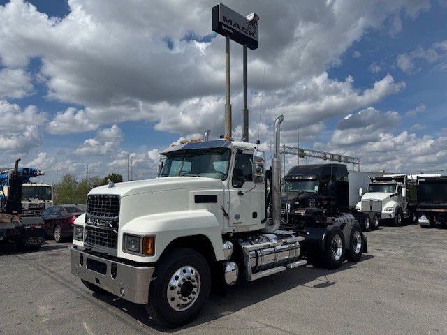 2021 Mack PI64T M778