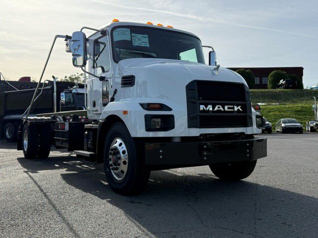 2027 Mack - image 4