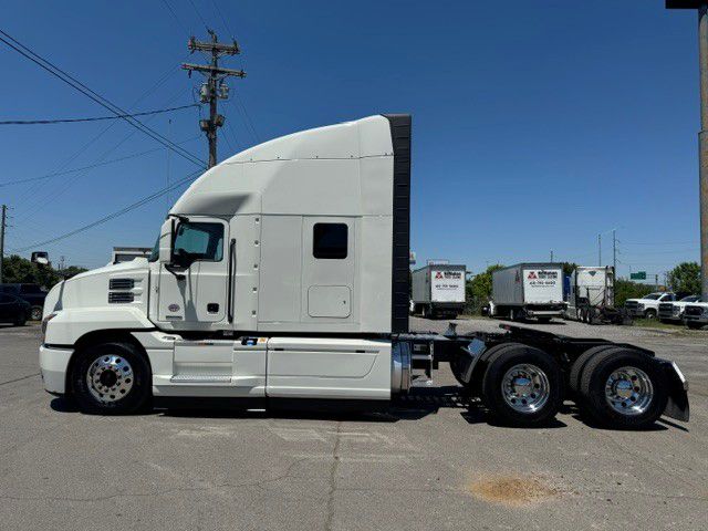 2022 Mack Anthem in La Vergne, TN — photo 8