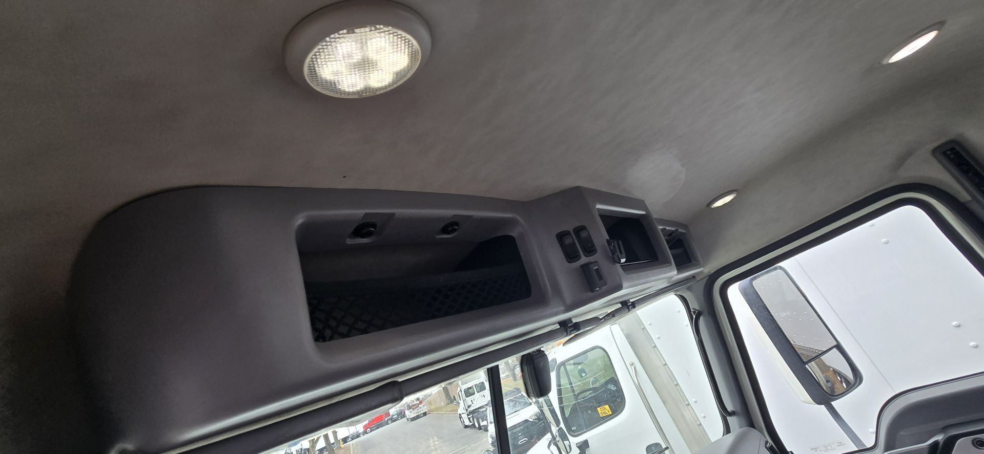 2021 Mack - image 24