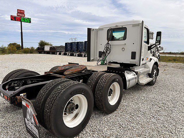 2022 Peterbilt 579 in London, OH — photo 5