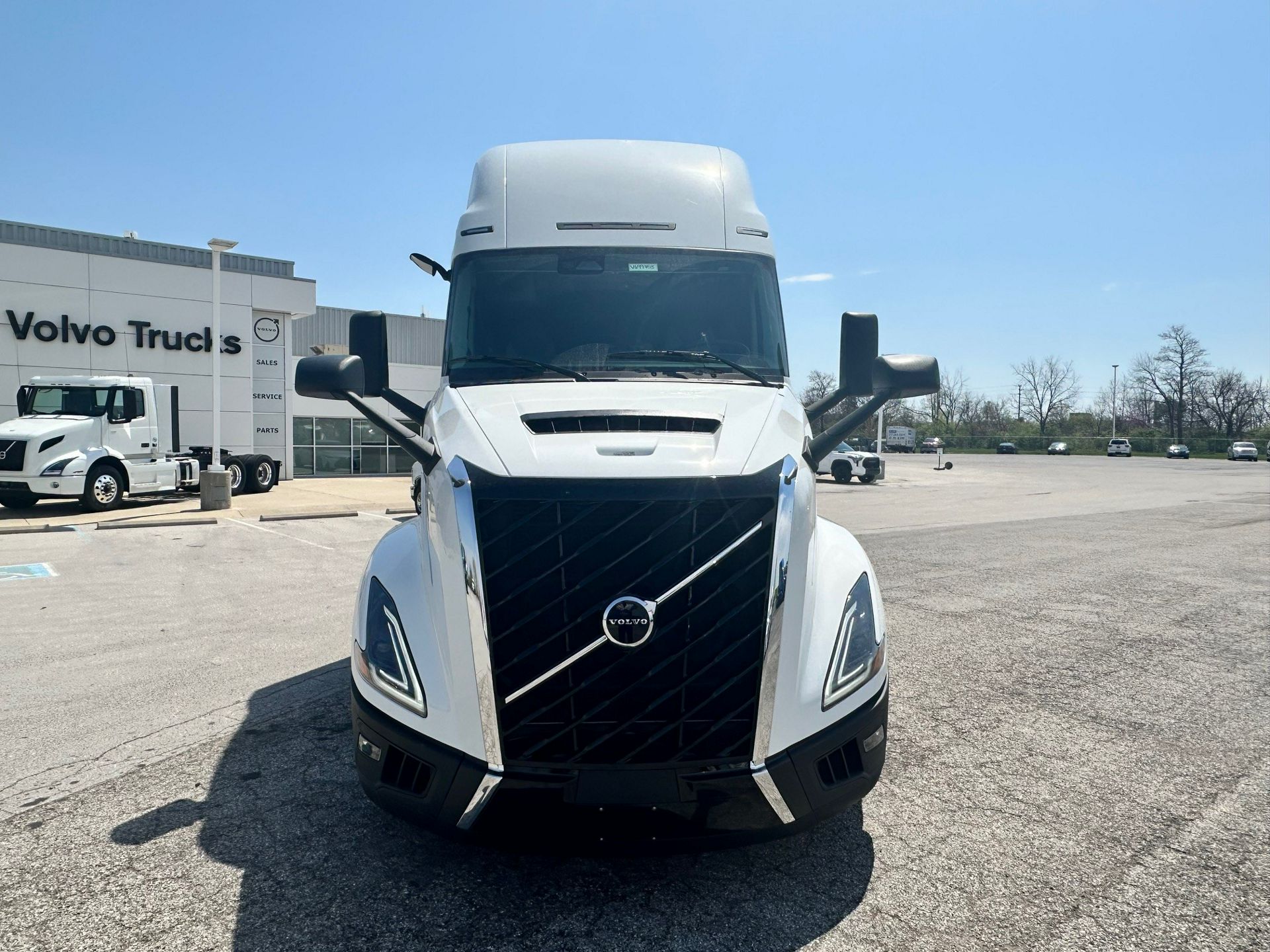 2026 Volvo - image 2