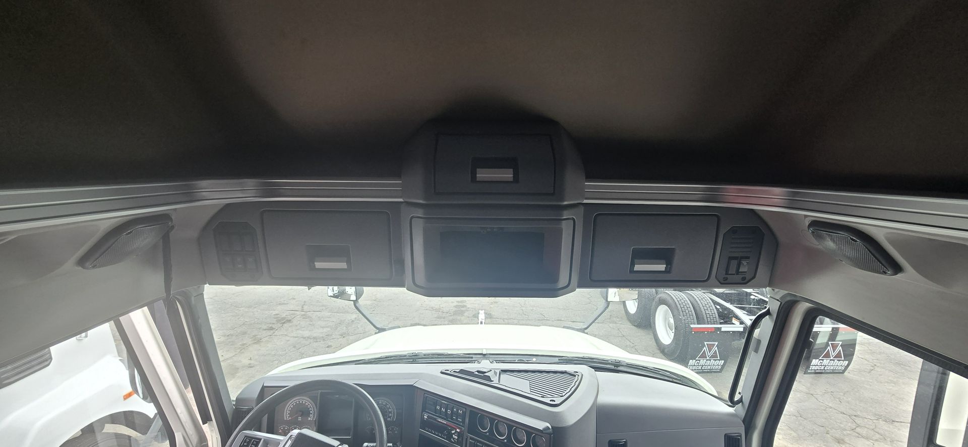 2020 Mack - image 33