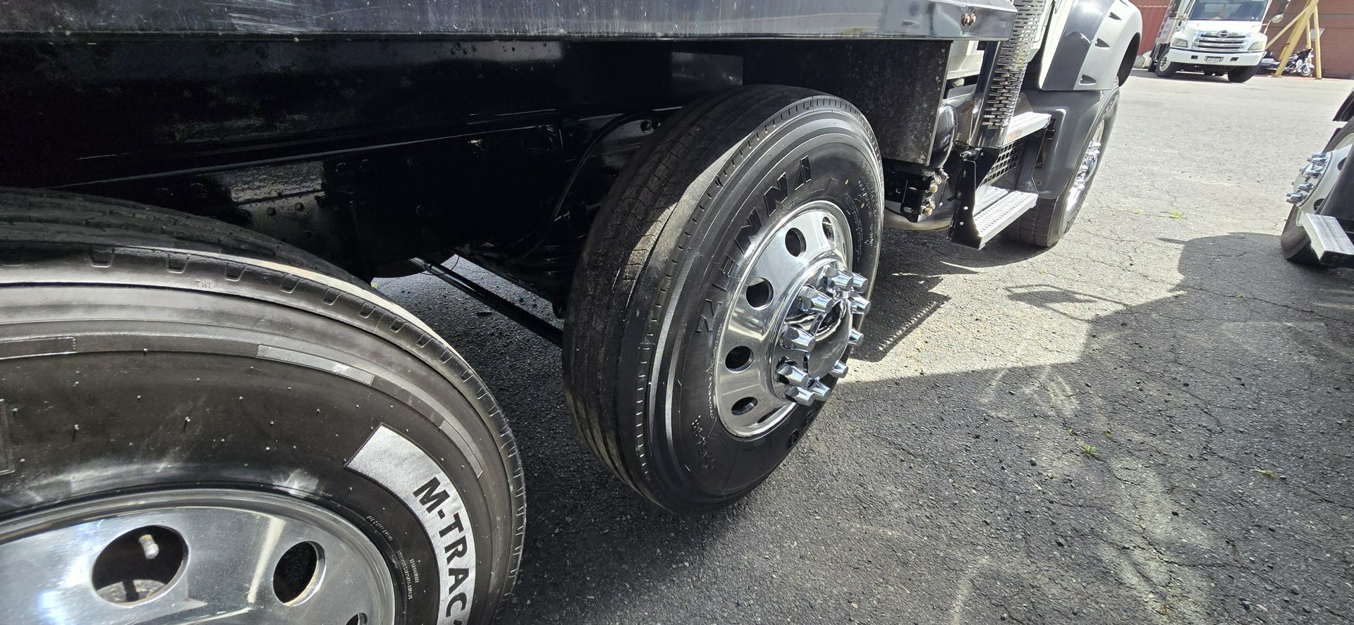 2024 Mack Granite - image 15