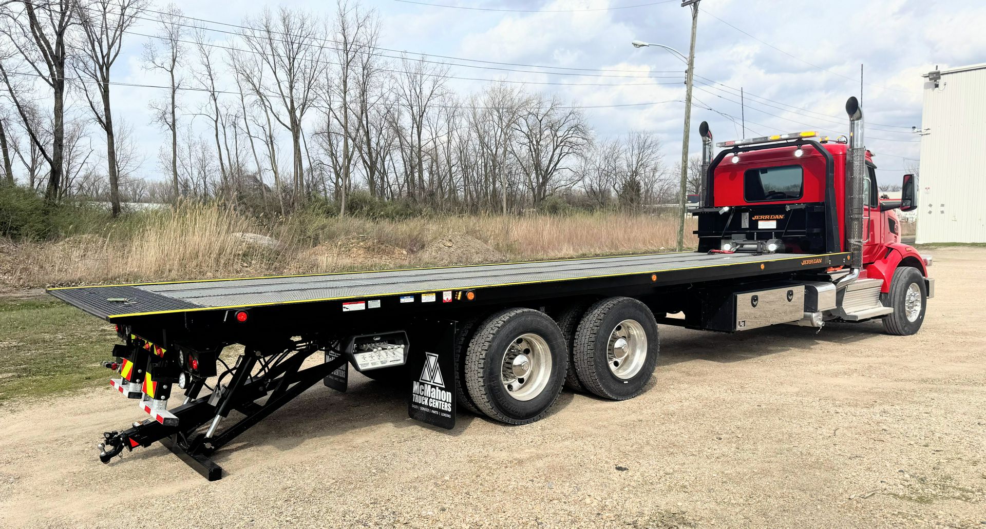 2025 Peterbilt 567 - image 9