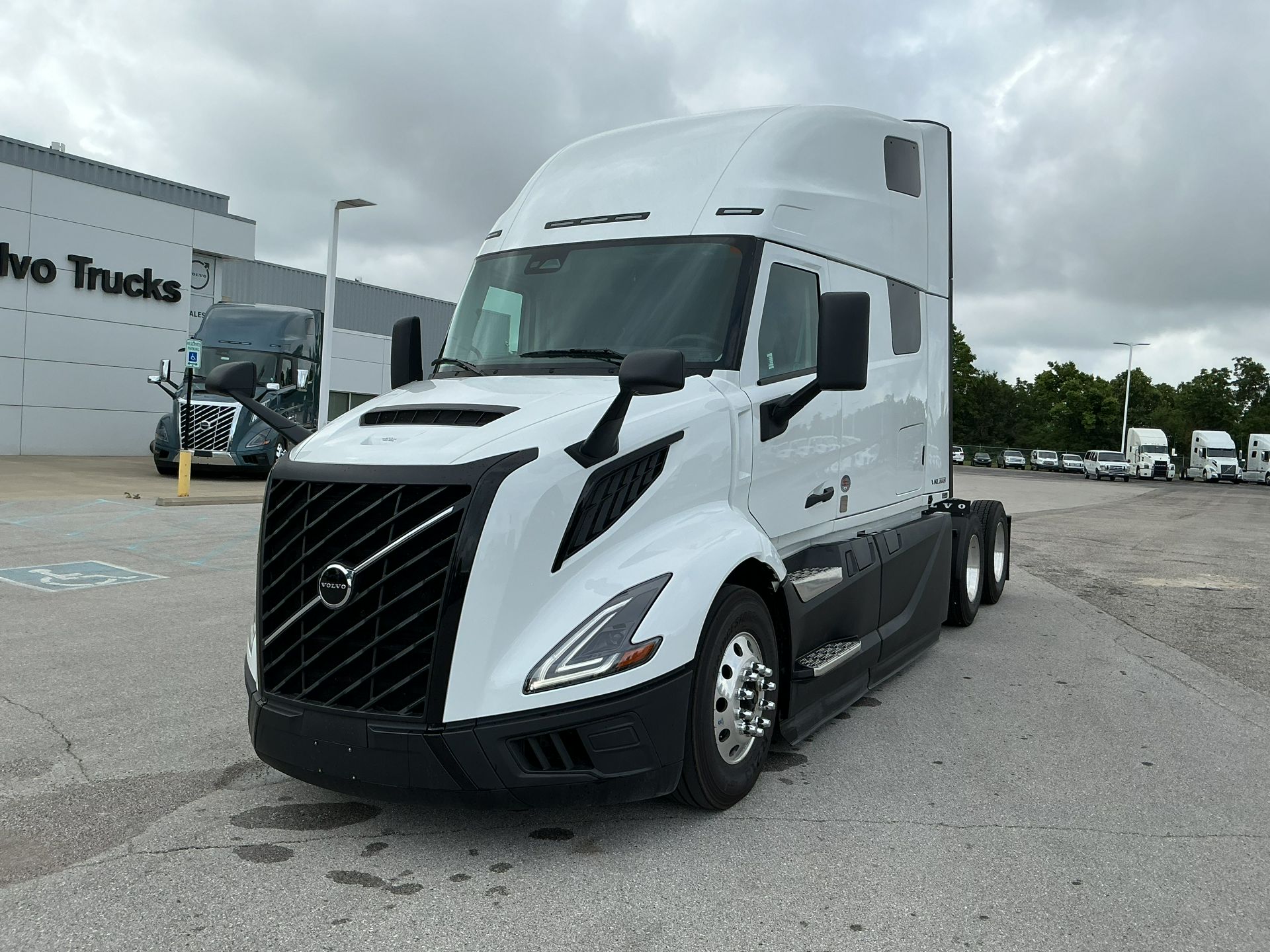 2026 Volvo VNL64T860