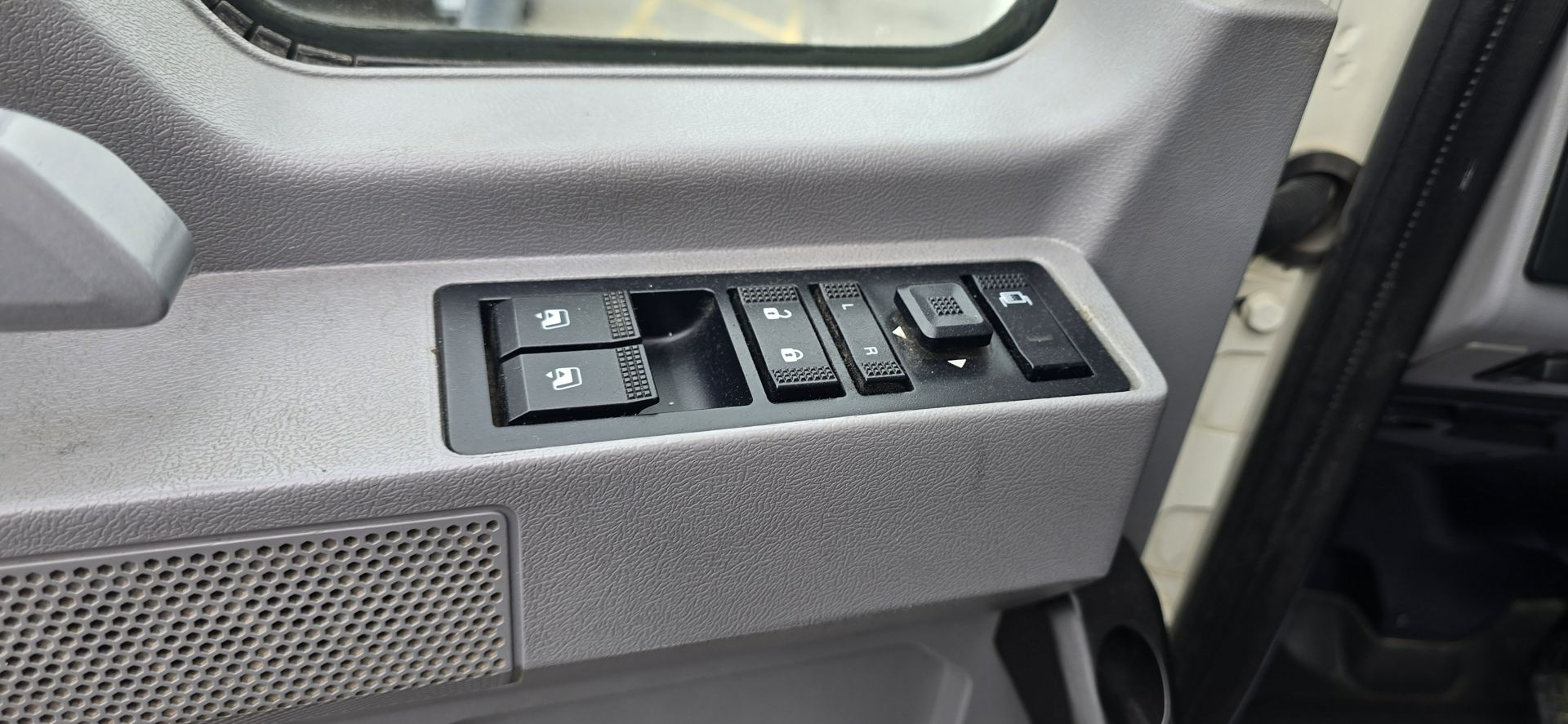 2021 Mack - image 16