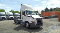 2020 Freightliner Cascadia 126