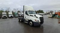 2019 Freightliner Cascadia 126