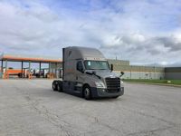 2023 Freightliner Cascadia 126
