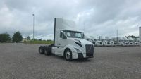 2018 Volvo VNL300