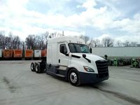 2021 Freightliner Cascadia 126