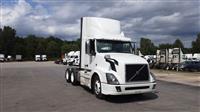 2017 Volvo VNL300