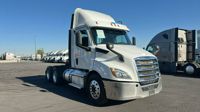 2020 Freightliner Cascadia 126