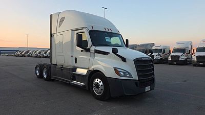 2023 Freightliner Cascadia 126