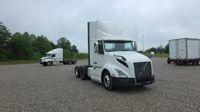 2020 Volvo VNL300
