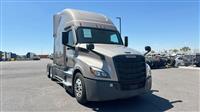 2023 Freightliner Cascadia