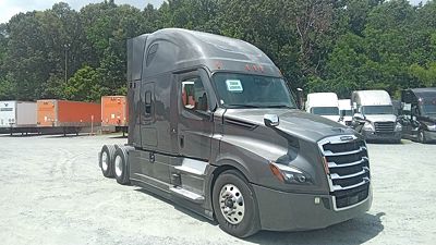2024 Freightliner Cascadia 126