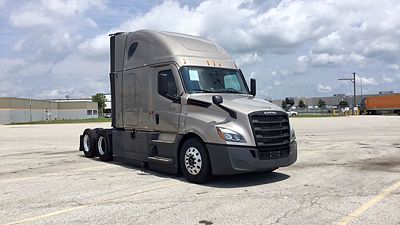 2025 Freightliner Cascadia 126