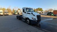 2019 Freightliner Cascadia 126