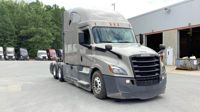 2020 Freightliner Cascadia 126