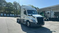 2021 Freightliner Cascadia 126